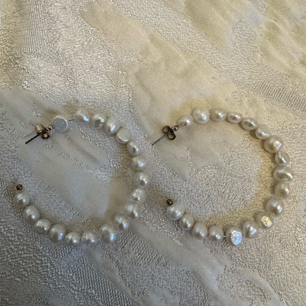 Zara Pearl Hoops